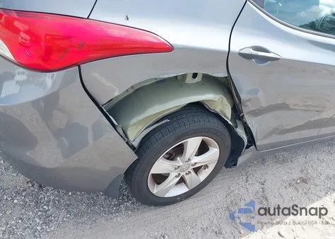 2013 Hyundai Elantra Gls из США, поврежденный, VIN 5NPDH4AE0DH427165